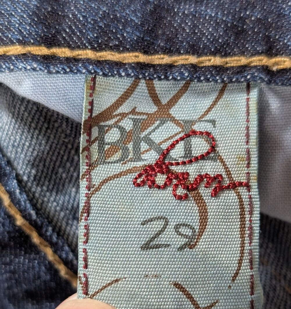 BKE Lexi Crop Jeans Womens 29 Blue Raw Hem Stretch Bling Buckle Denim Casual - Picture 6 of 10